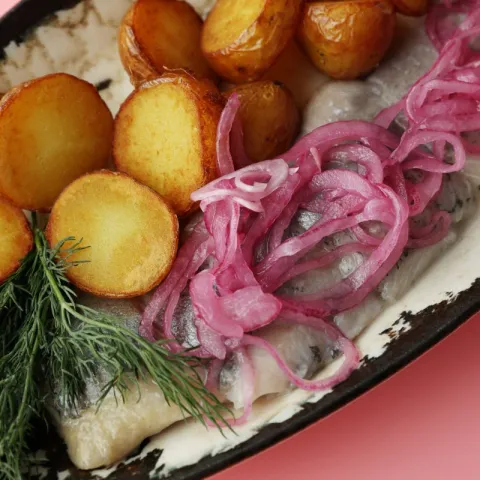 Сельдь с картофелем